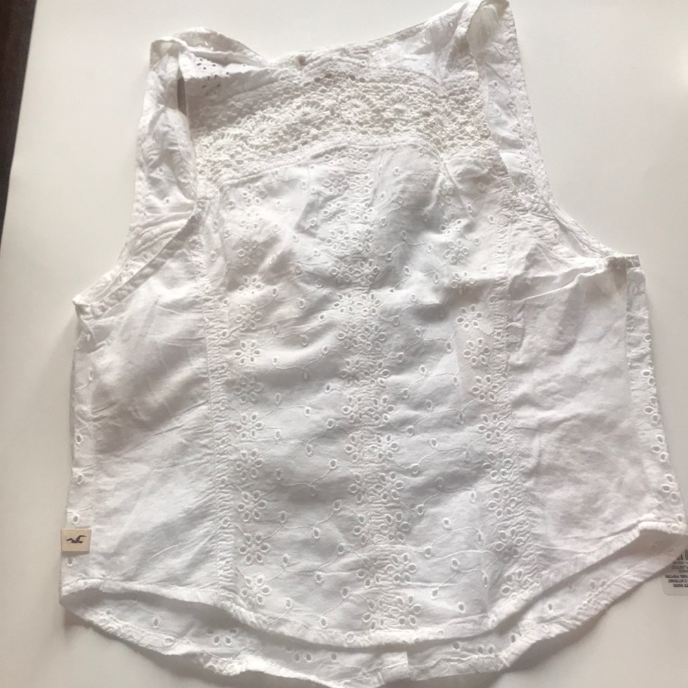 Hollister Embroidered Top - Picture 3 of 3
